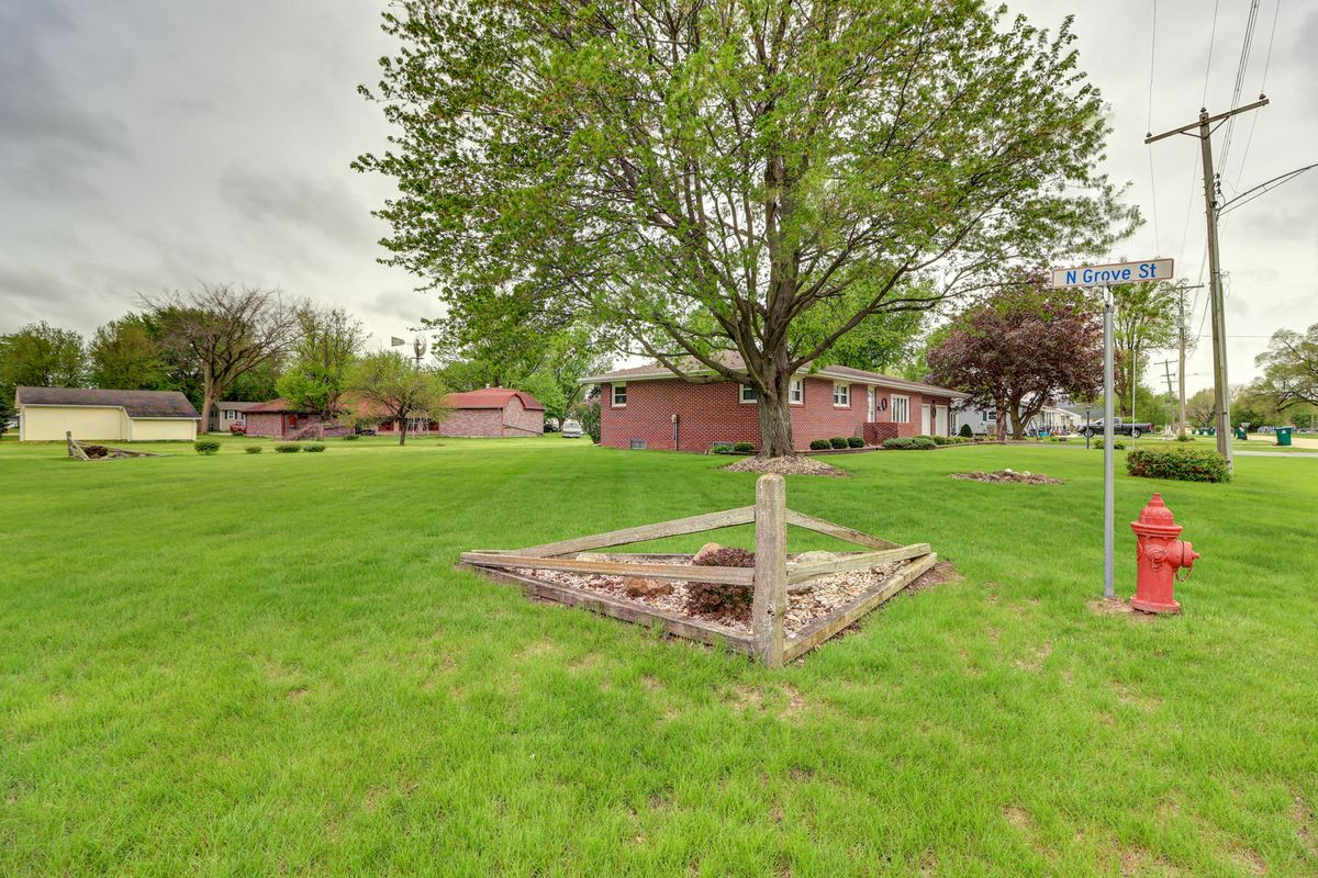 310 E 3rd Street, Tampico, IL 61283