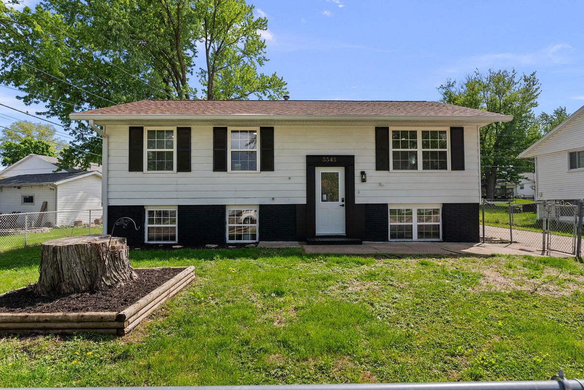 3345 Garfield Street, Davenport, IA 52804