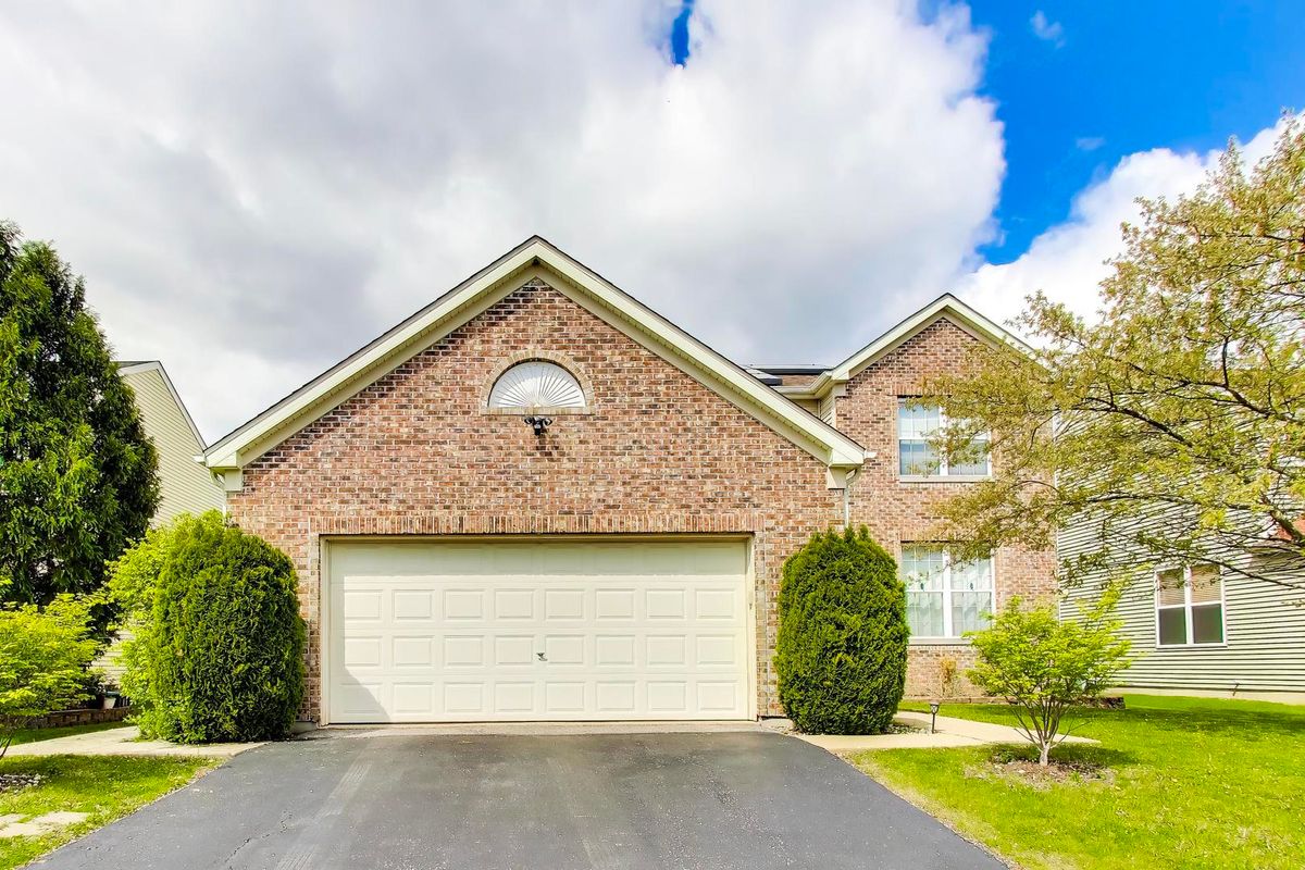 248 Litchfield Drive, Round Lake, IL 60073