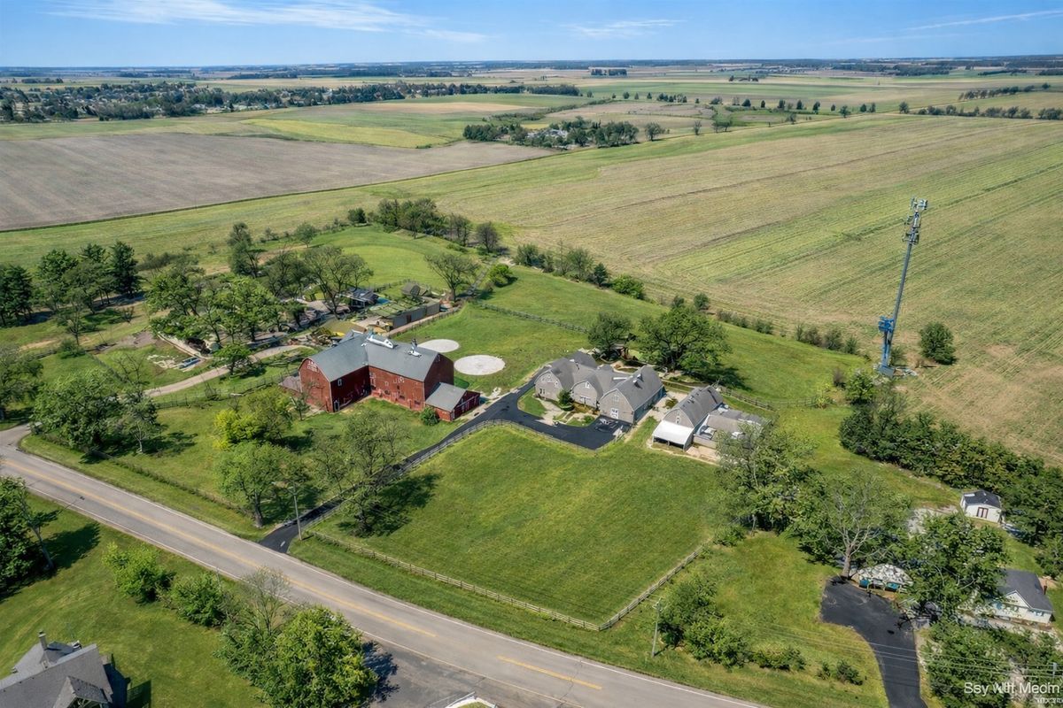 42W534 Empire Road, St. Charles, IL 60175