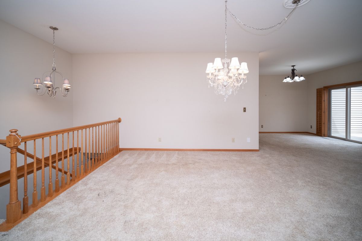 1432 Brady Lane, Rockford, IL 61108
