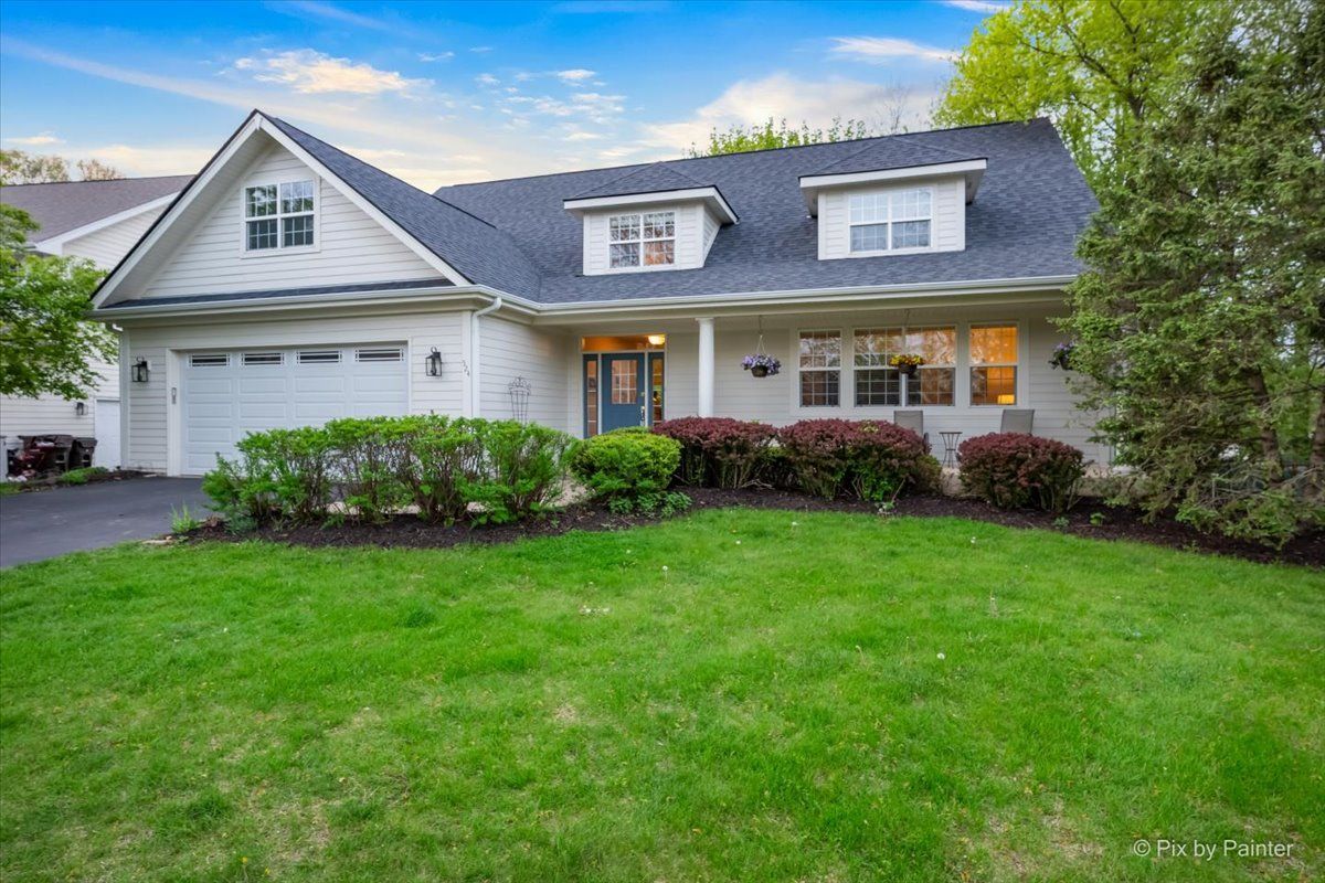524 Tower Place, Fox River Grove, IL 60021