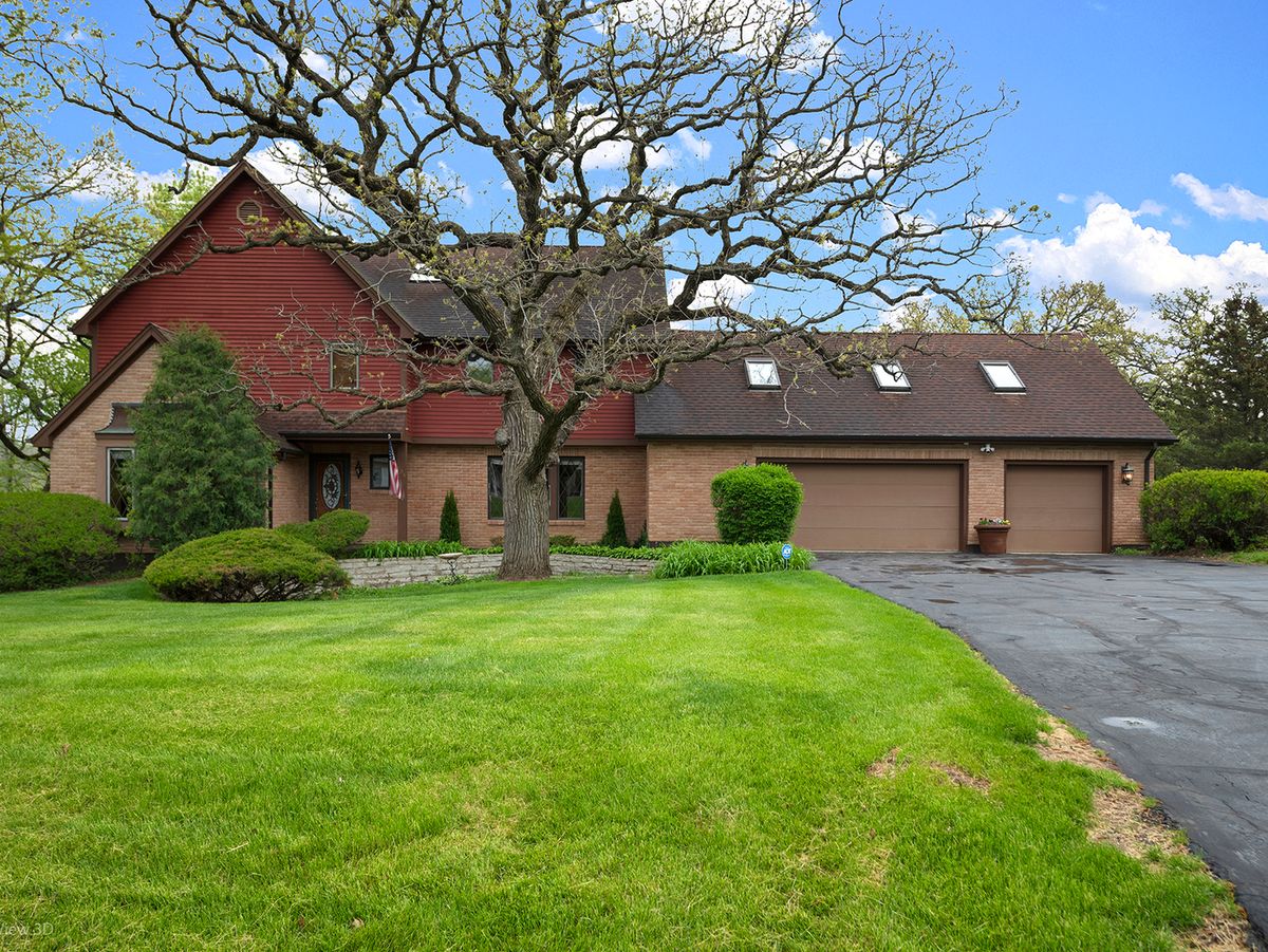 904 Glen Oak Drive, Sleepy Hollow, IL 60118