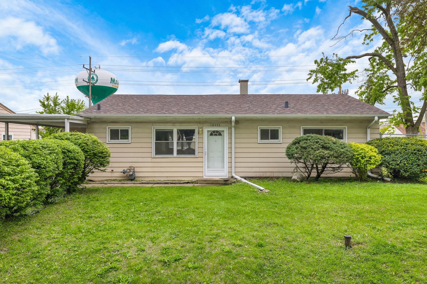 16353 Sawyer Avenue — Markham, IL 60428