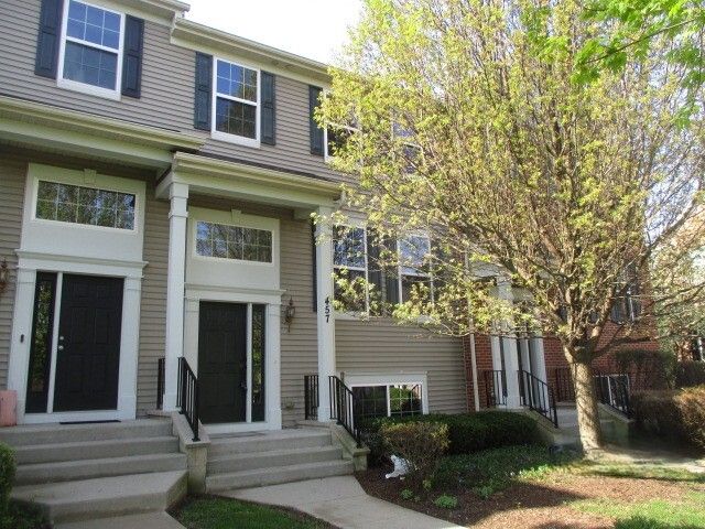 457 Town Center Boulevard, Gilberts, IL 60136