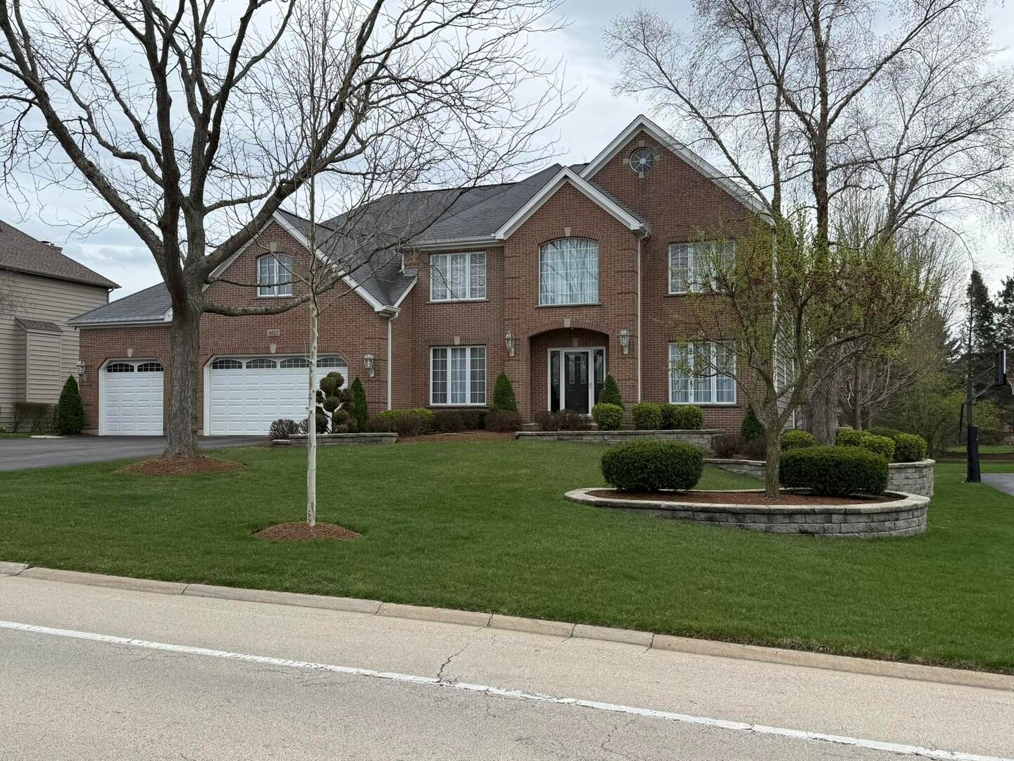 3621 Bunker Hill Drive — Algonquin, IL 60102
