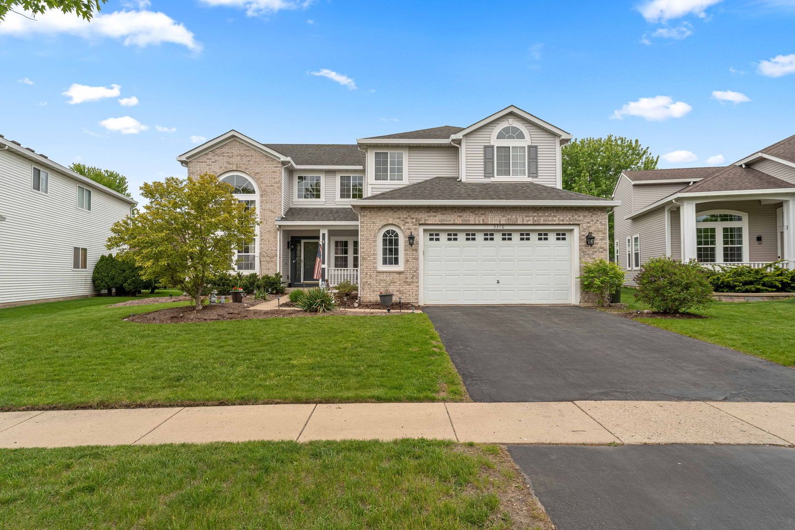 5370 Chancery Way — Lake In The Hills, IL 60156