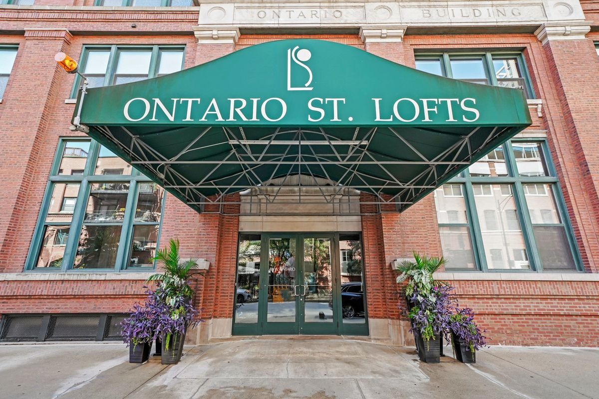 411 Ontario Street, Chicago, IL 60654