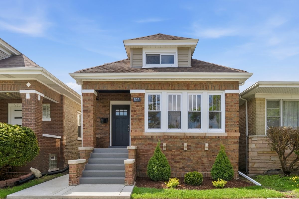 533 88 Place, Chicago, IL 60619