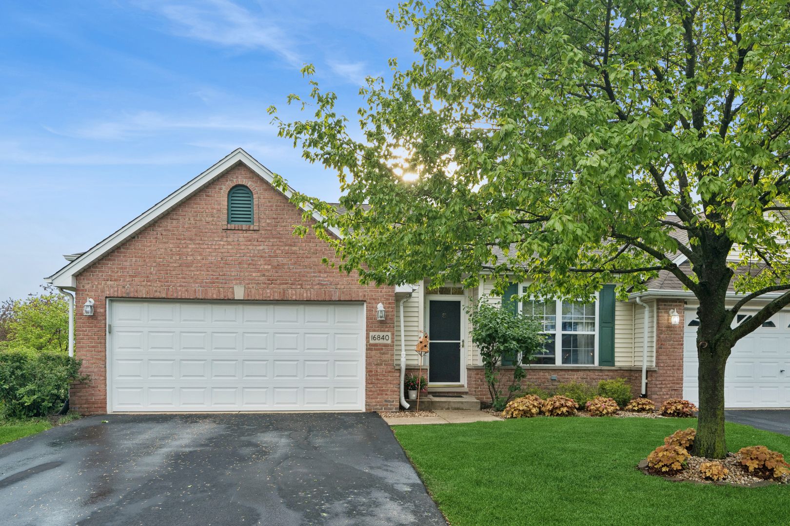 16840 S Sunset Ridge Court — Lockport, IL 60441