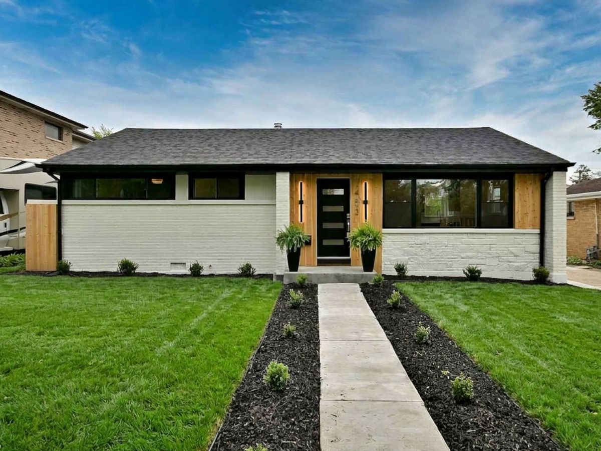 453 West Avenue, Elmhurst, IL 60126