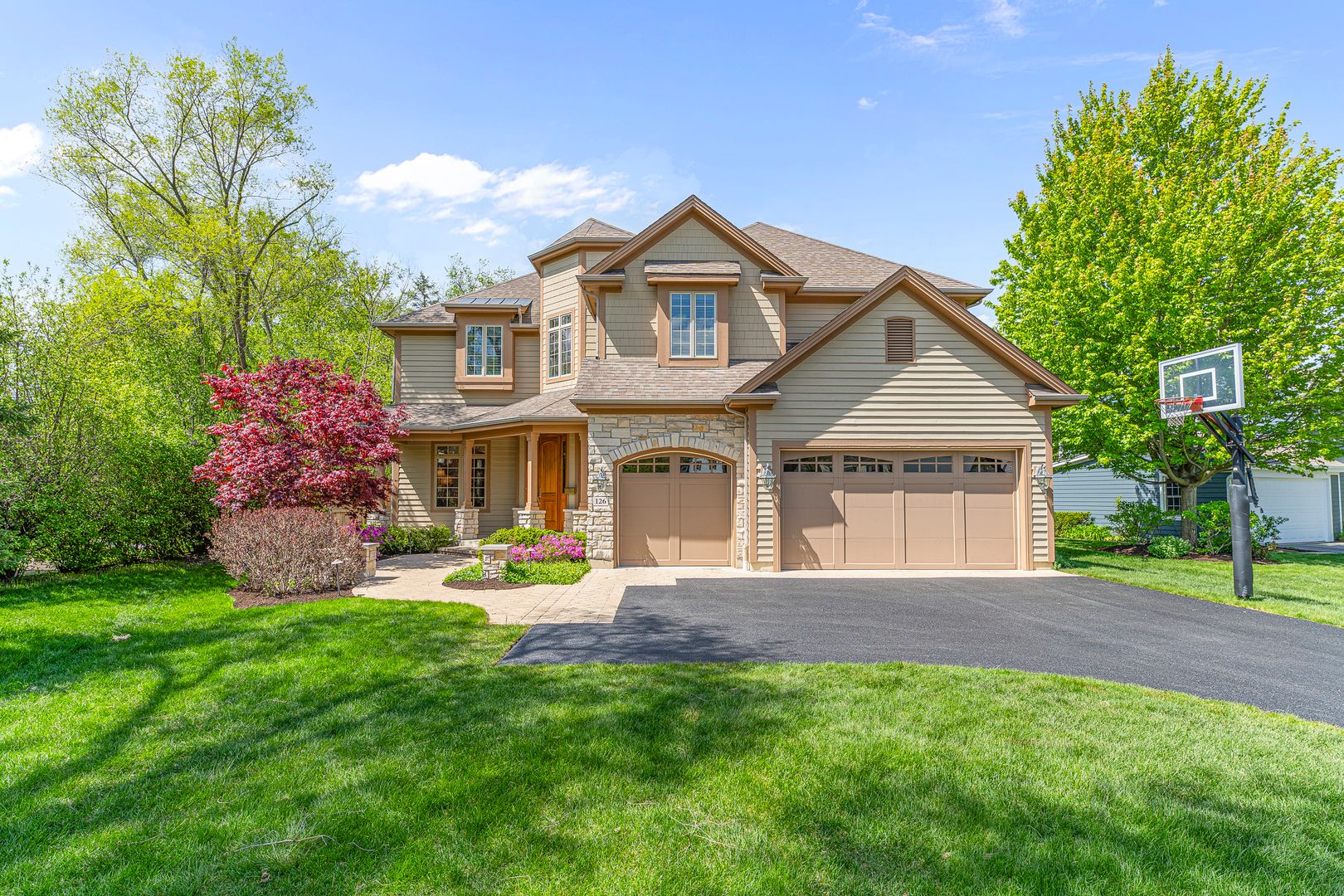 126 Millstone Road — Deerfield, IL 60015