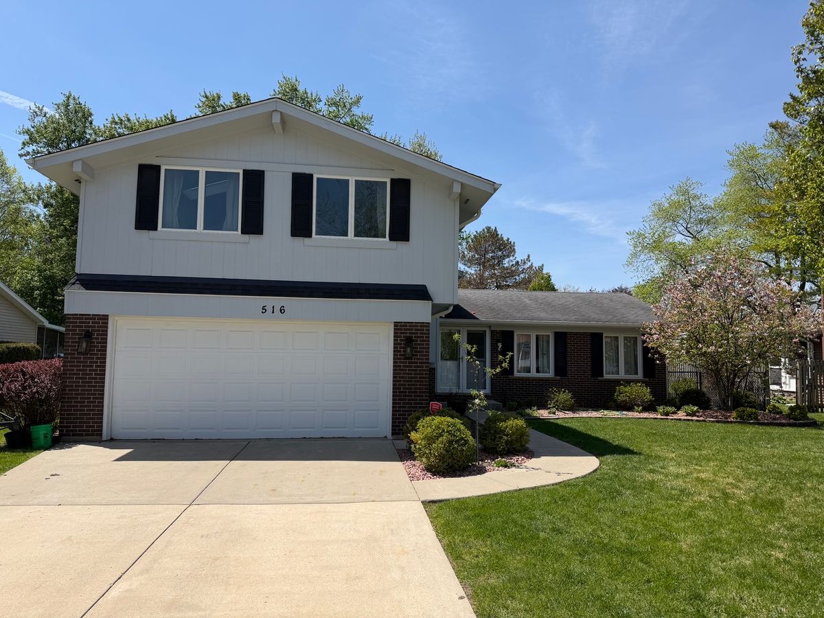 516 Beck Road, Lindenhurst, IL 60046