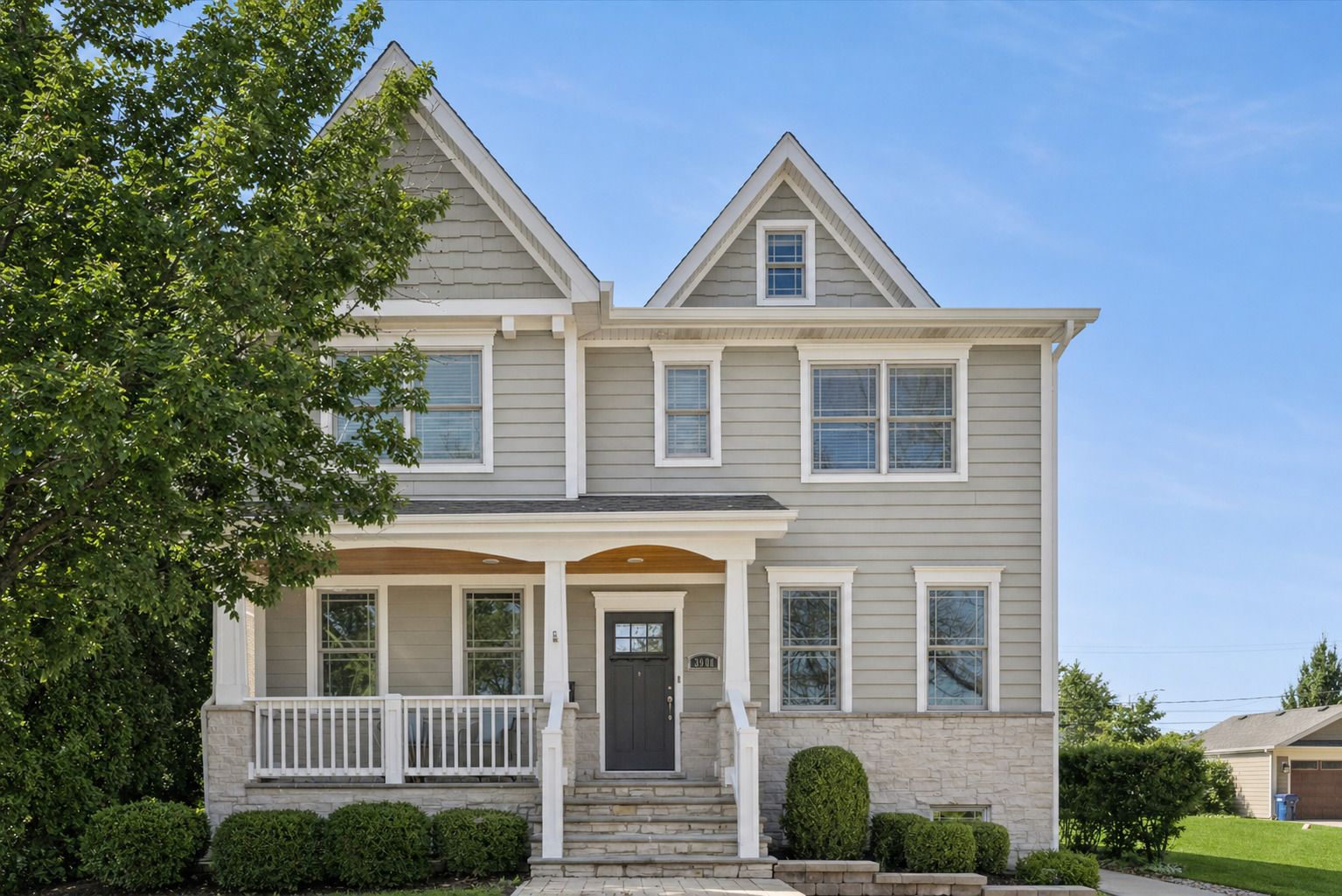 3900 Forest Avenue — Western Springs, IL 60558