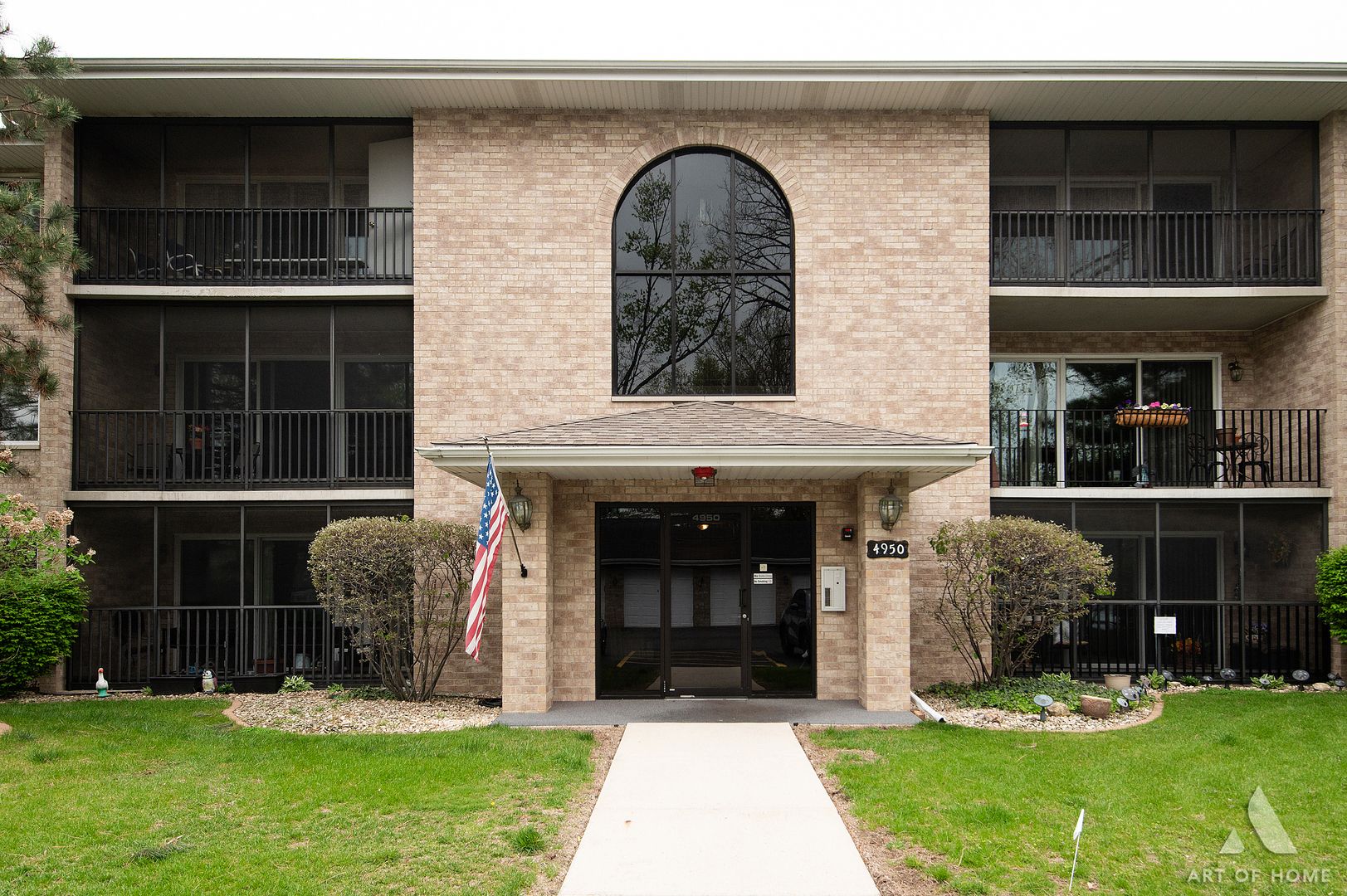4950 134th Court #508 — Crestwood, IL 60418