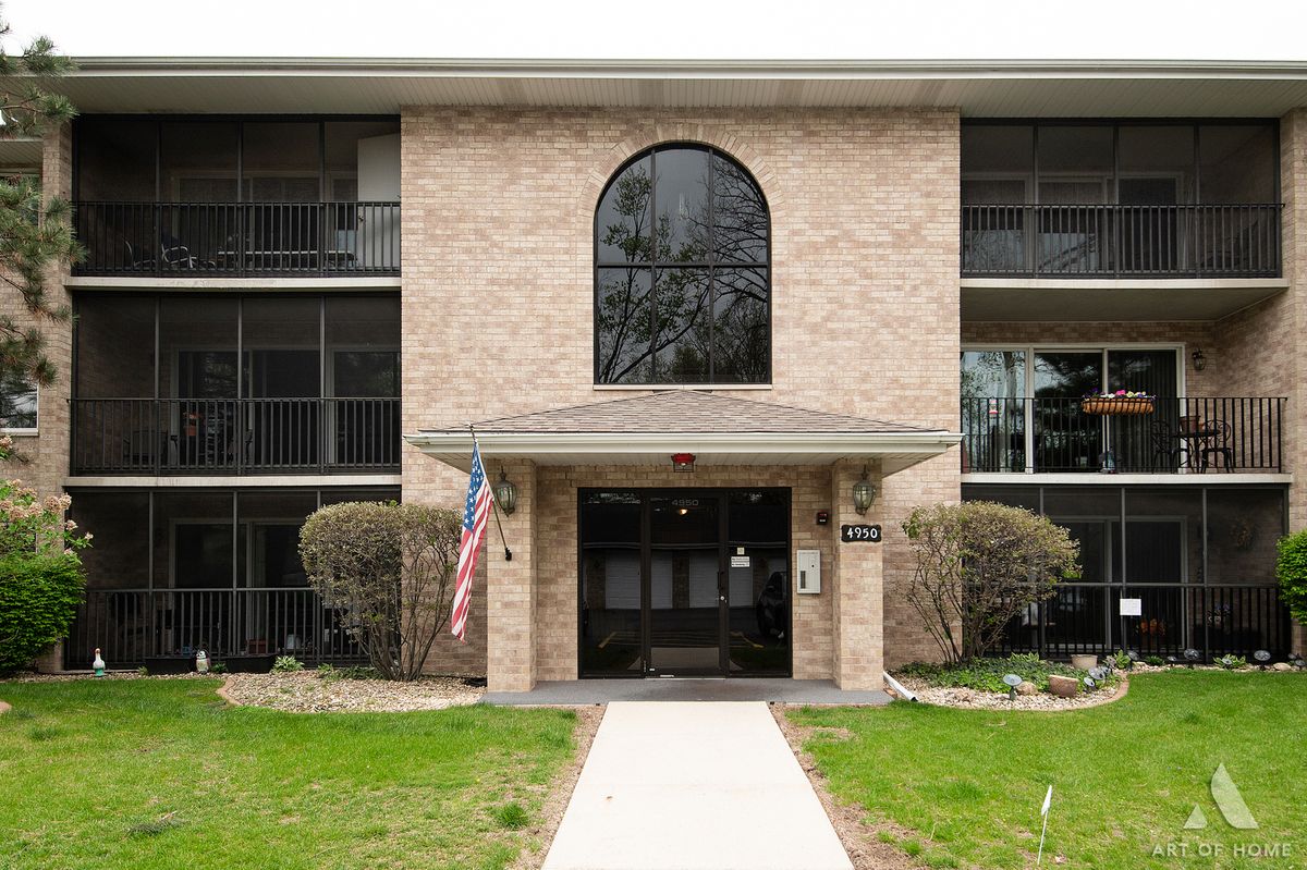 4950 134th Court, Crestwood, IL 60418