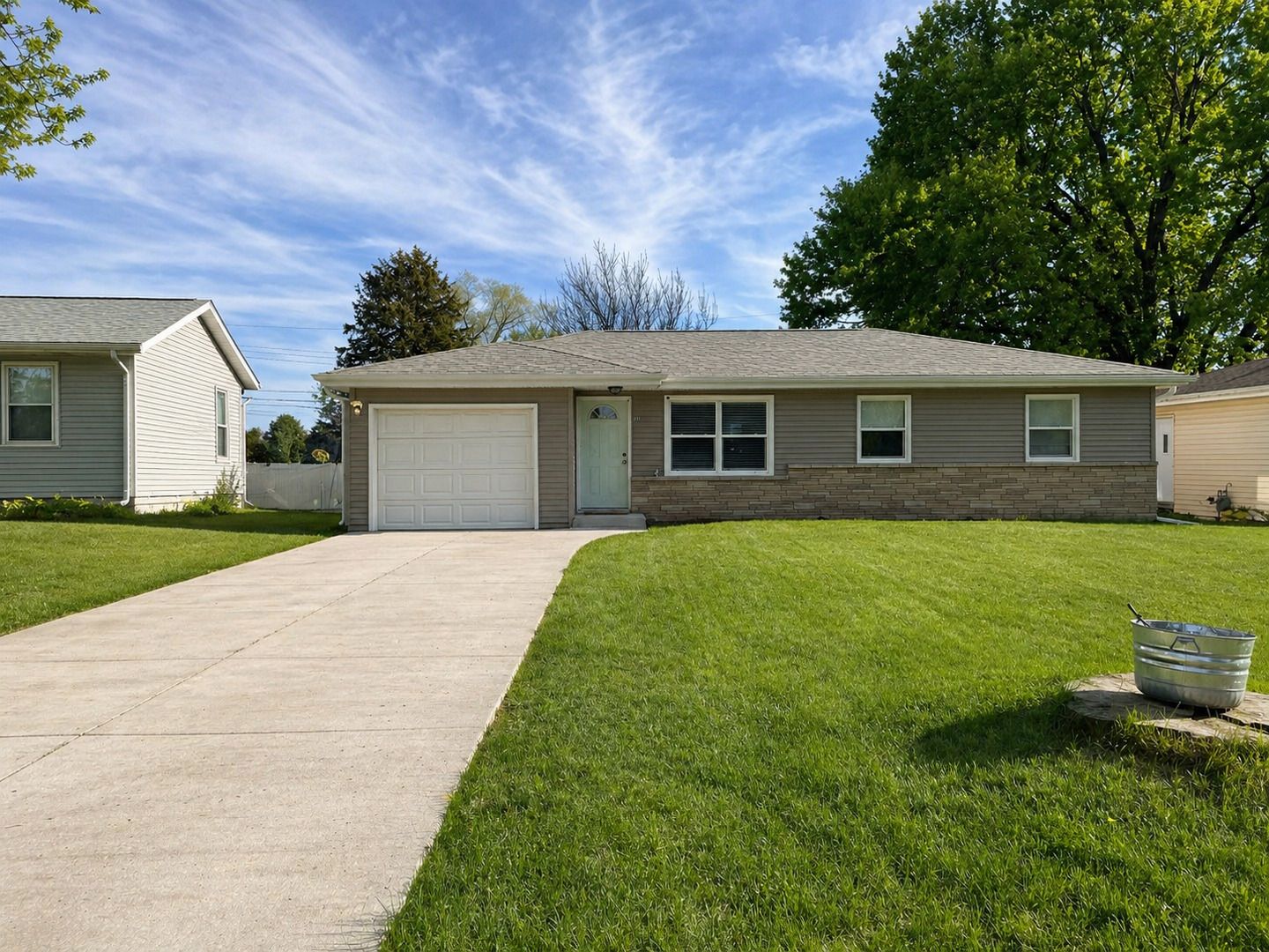 123 Liberty Boulevard — Machesney Park, IL 61115