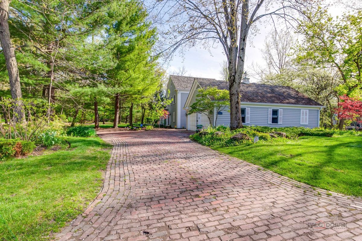 4622 Forest Edge Lane, Long Grove, IL 60047