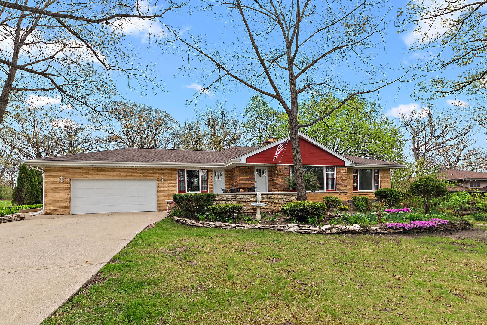 12513 S 90th Avenue — Palos Park, IL 60464
