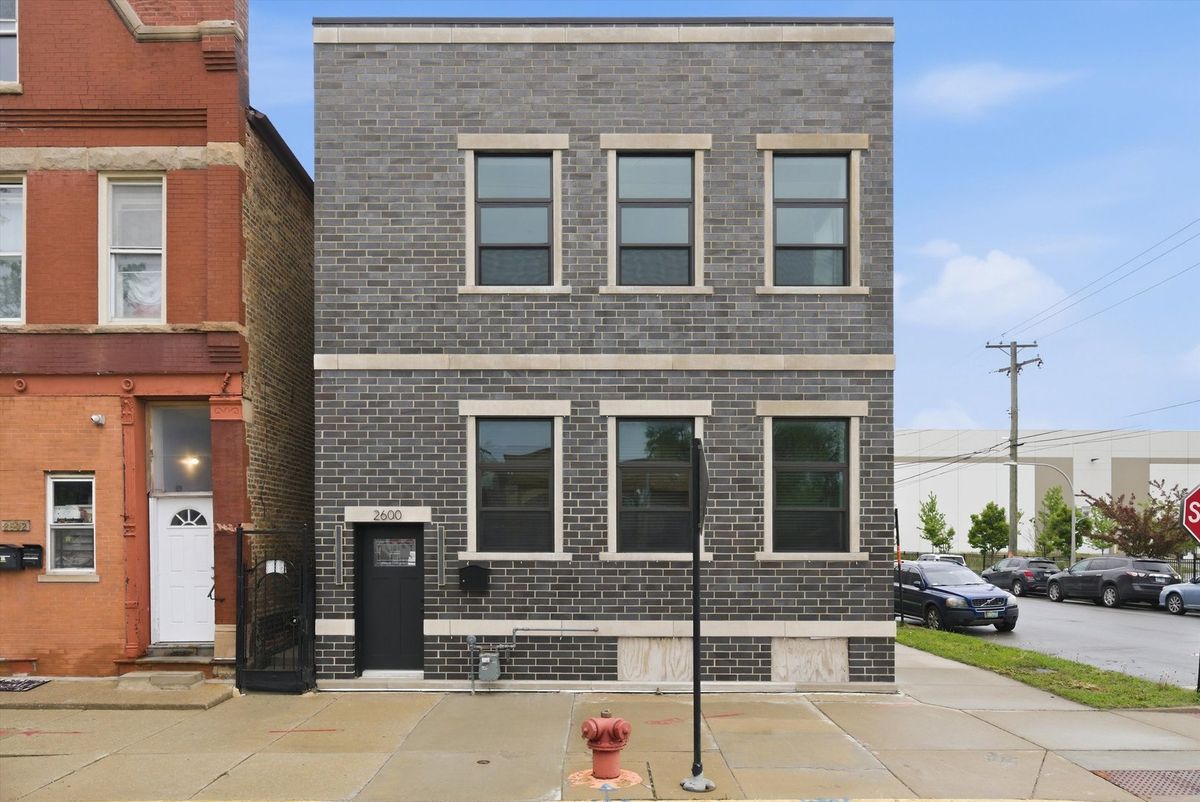 2600 25th Street, Chicago, IL 60608