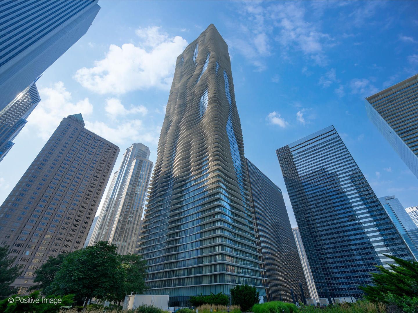 225 N Columbus Drive #6301 — Chicago, IL 60601