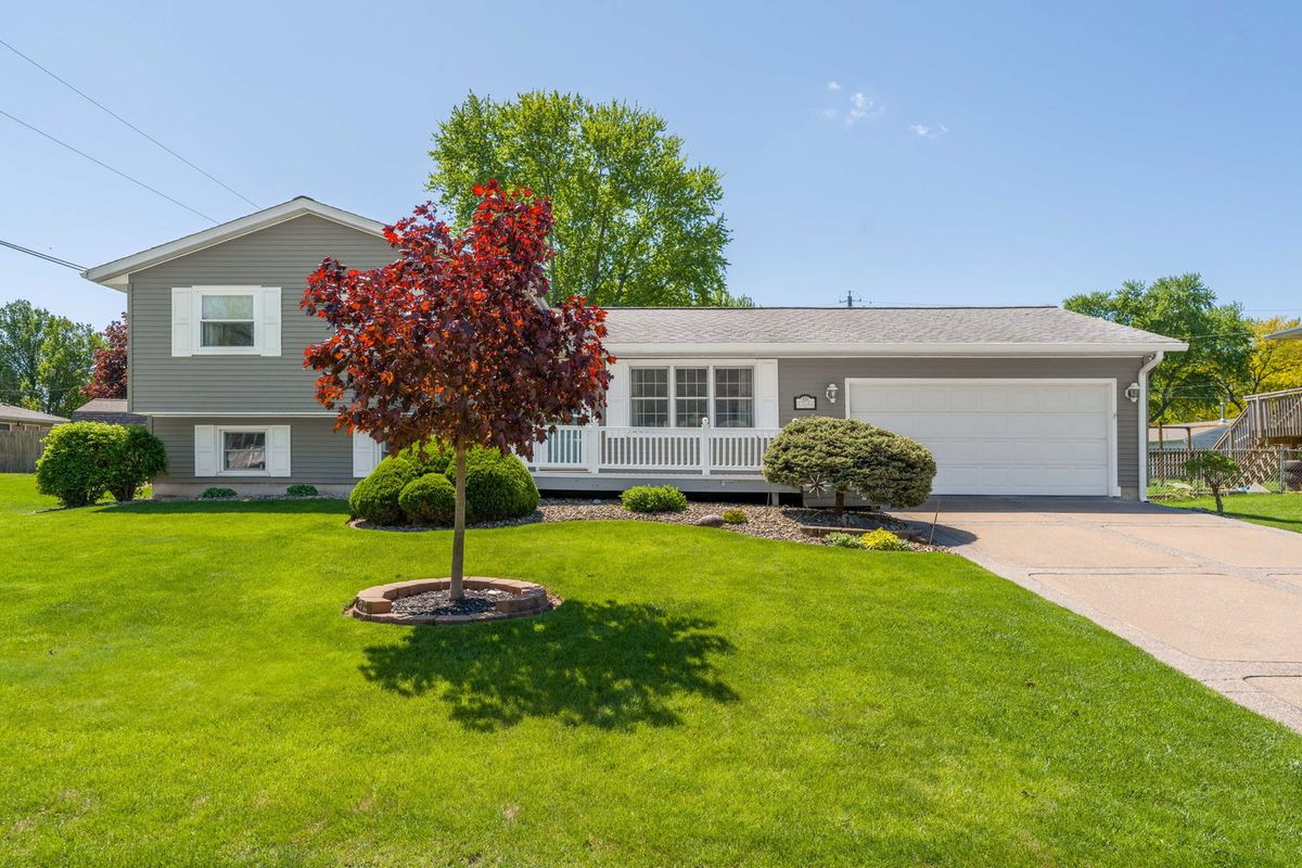 918 6th Street, Hampton, IL 61256