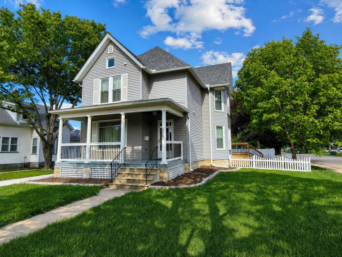 444 1st Avenue, Ottawa, IL 61350