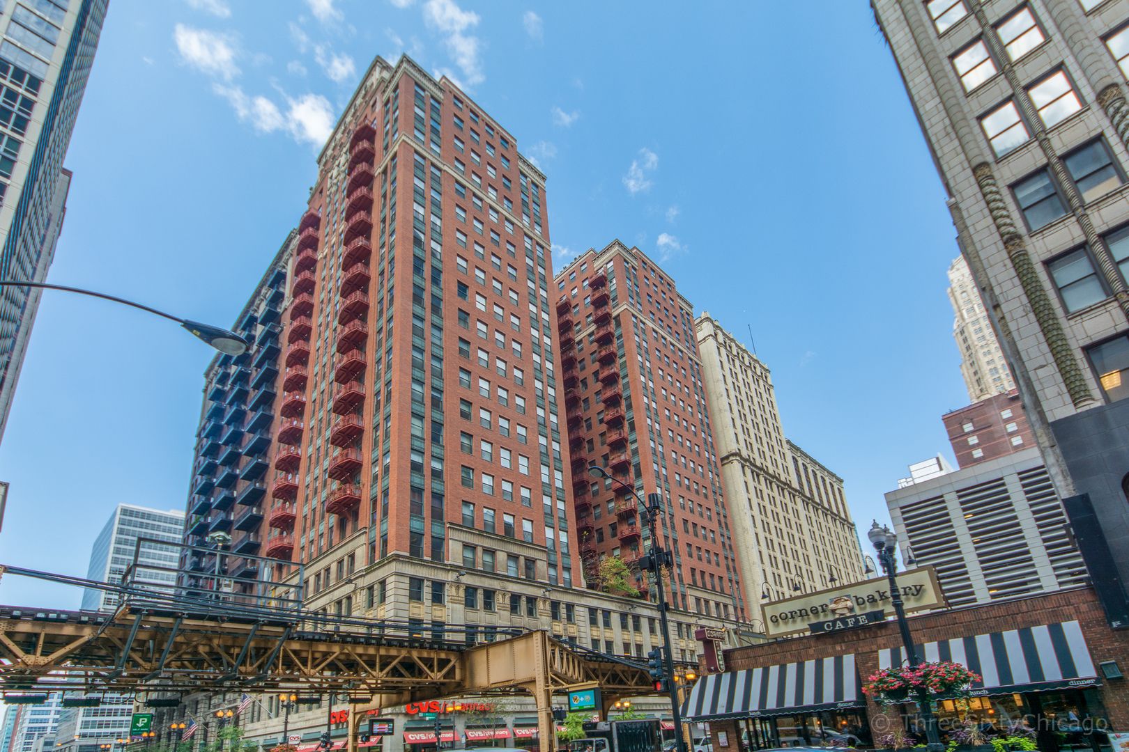 208 W Washington Street #912 — Chicago, IL 60606