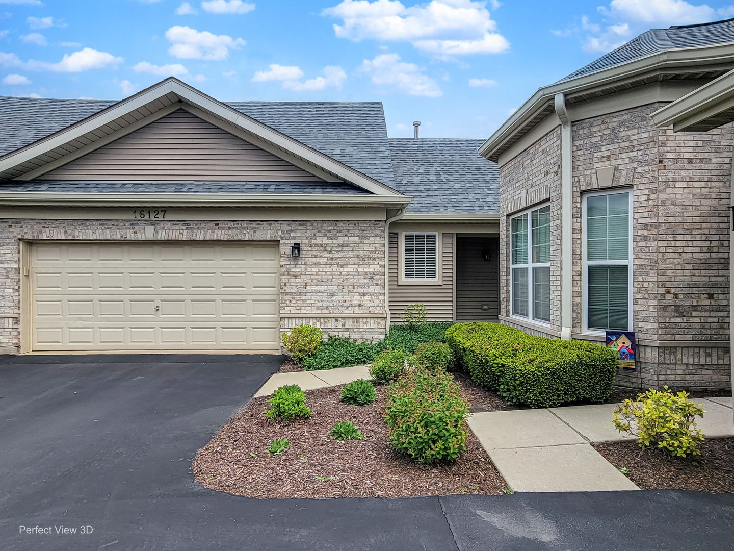 16127 Powderhorn Lake Way — Crest Hill, IL 60403