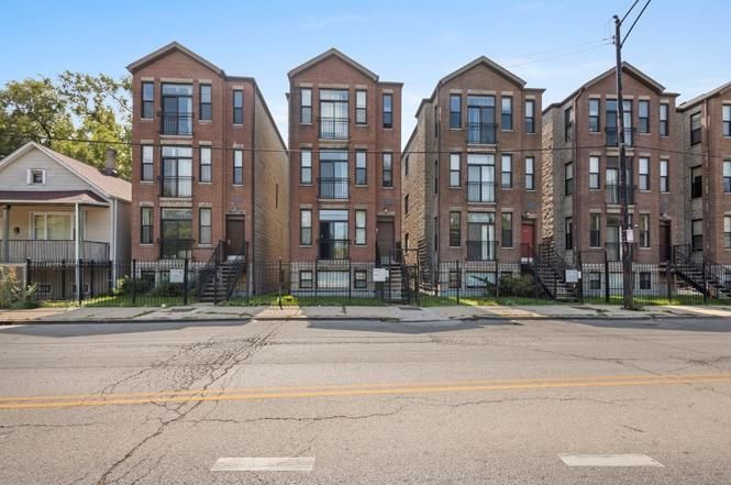 957 W 51st Street — Chicago, IL 60609