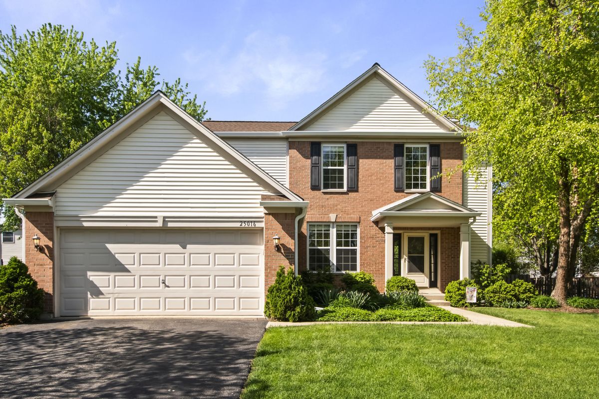 25016 Rockwell Lane, Plainfield, IL 60585