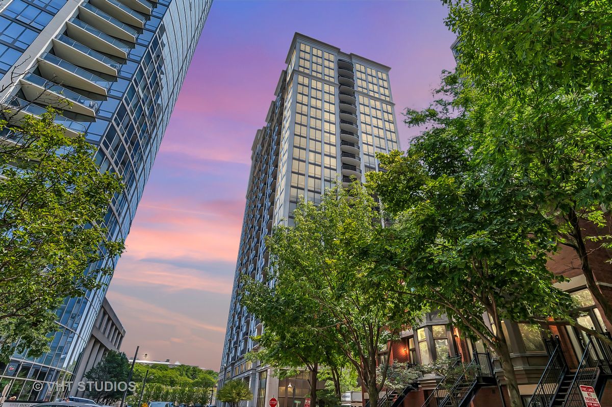 233 13TH Street, Chicago, IL 60605
