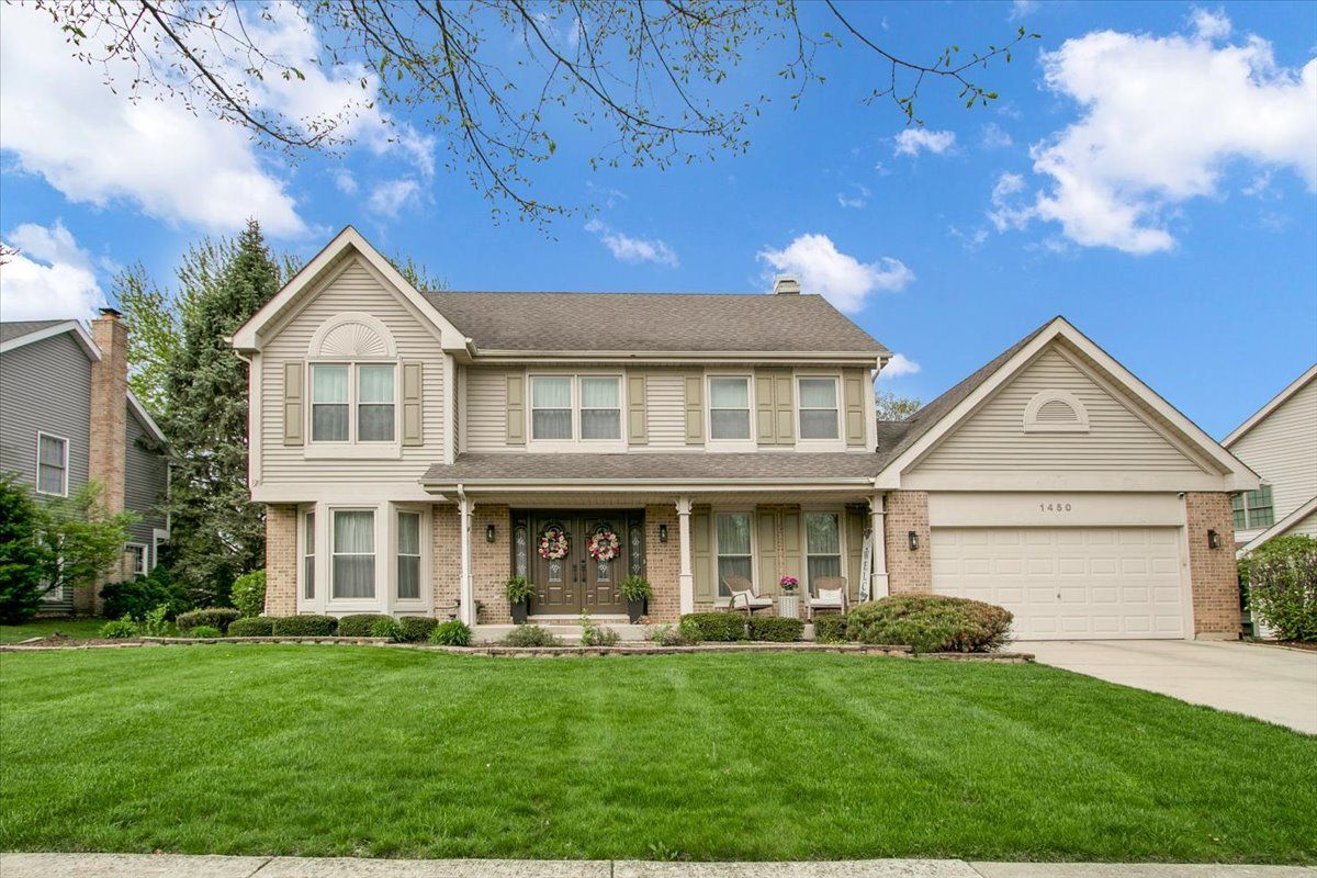 1450 Canter Lane — Bartlett, IL 60103