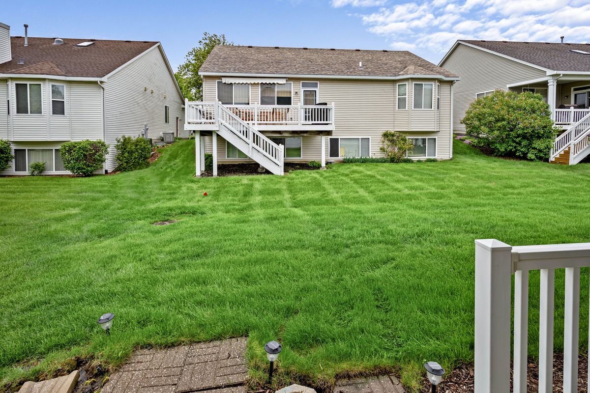 1474 W Flint Lane, Romeoville, IL 60446