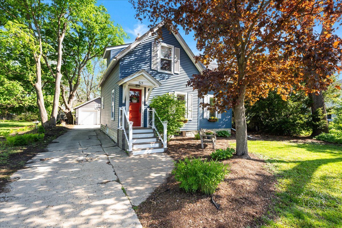 615 Elm Street — Batavia, IL 60510