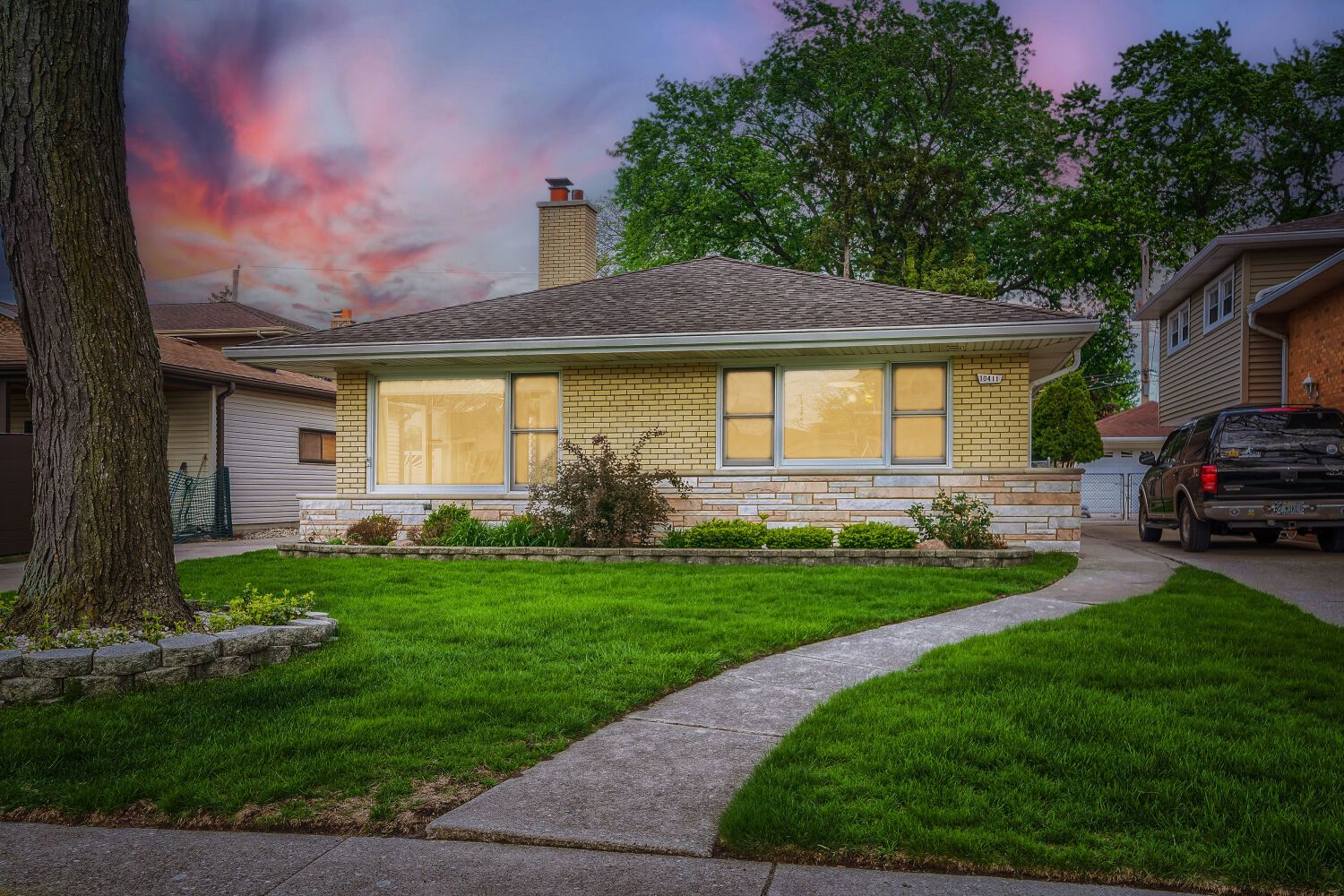 10411 S Millard Avenue — Chicago, IL 60655