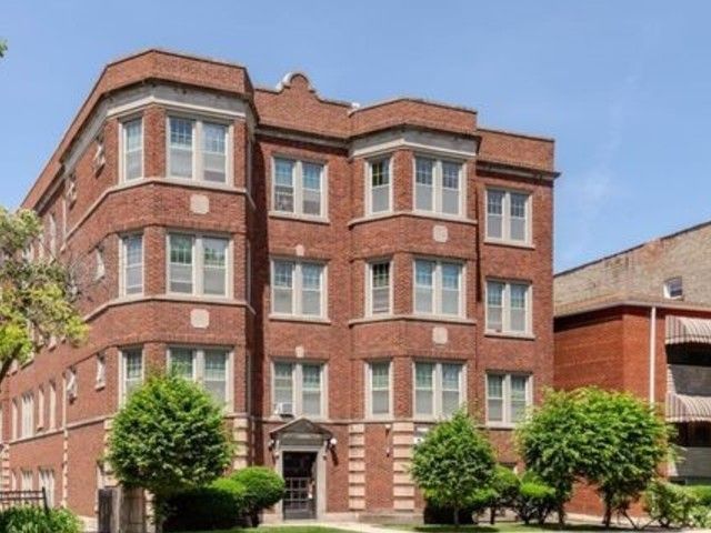 10 Adams Street #3 — Oak Park, IL 60304
