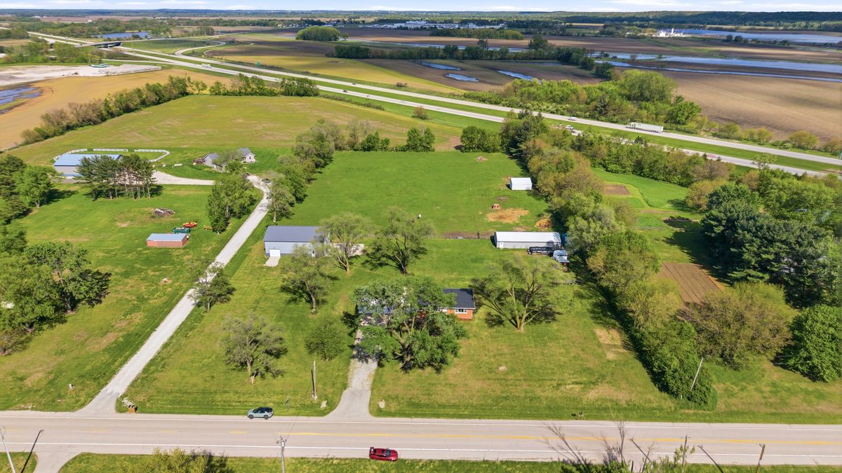 3219 265th Street N, Hillsdale, IL 61257