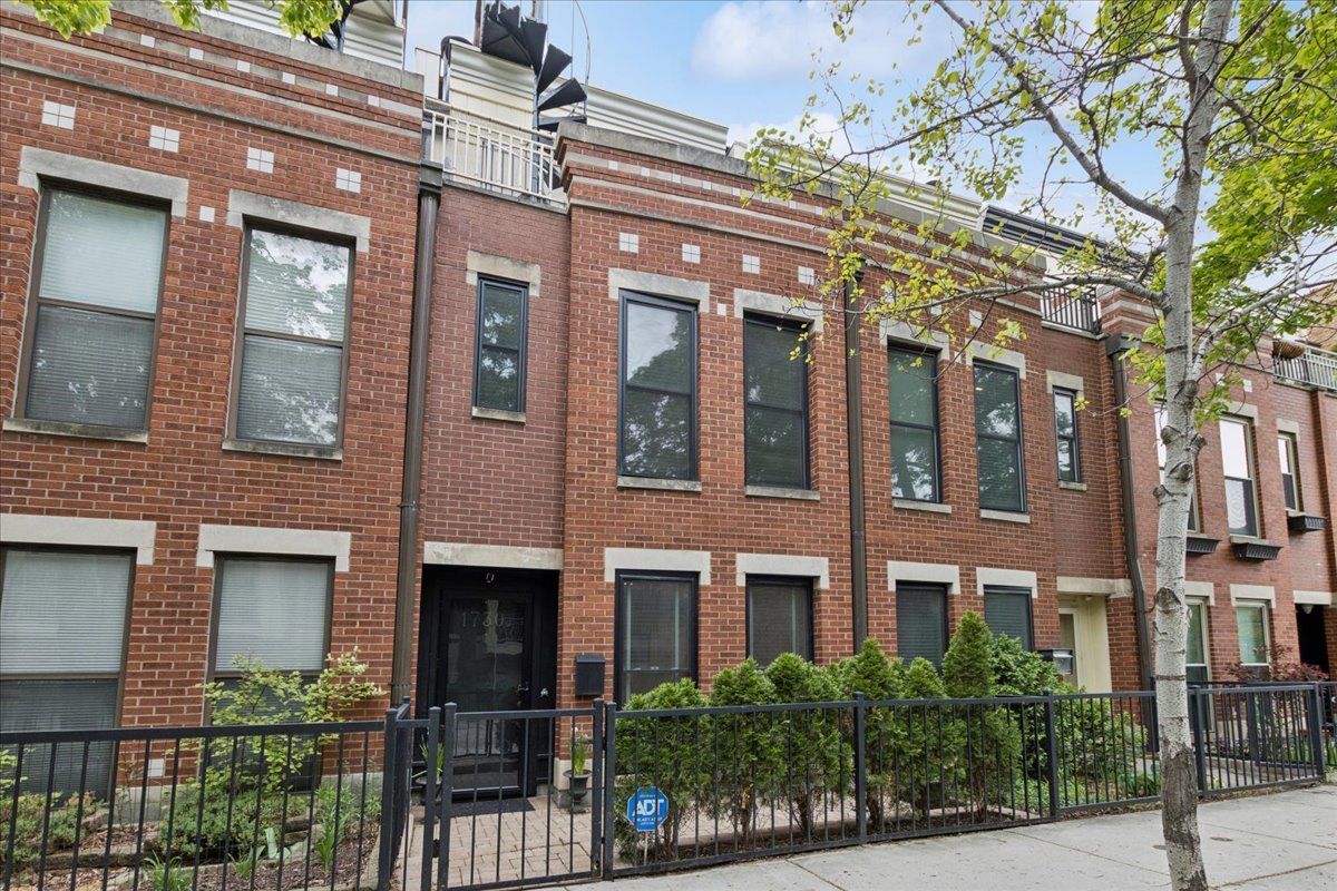 1730 Bissell Street, Chicago, IL 60614