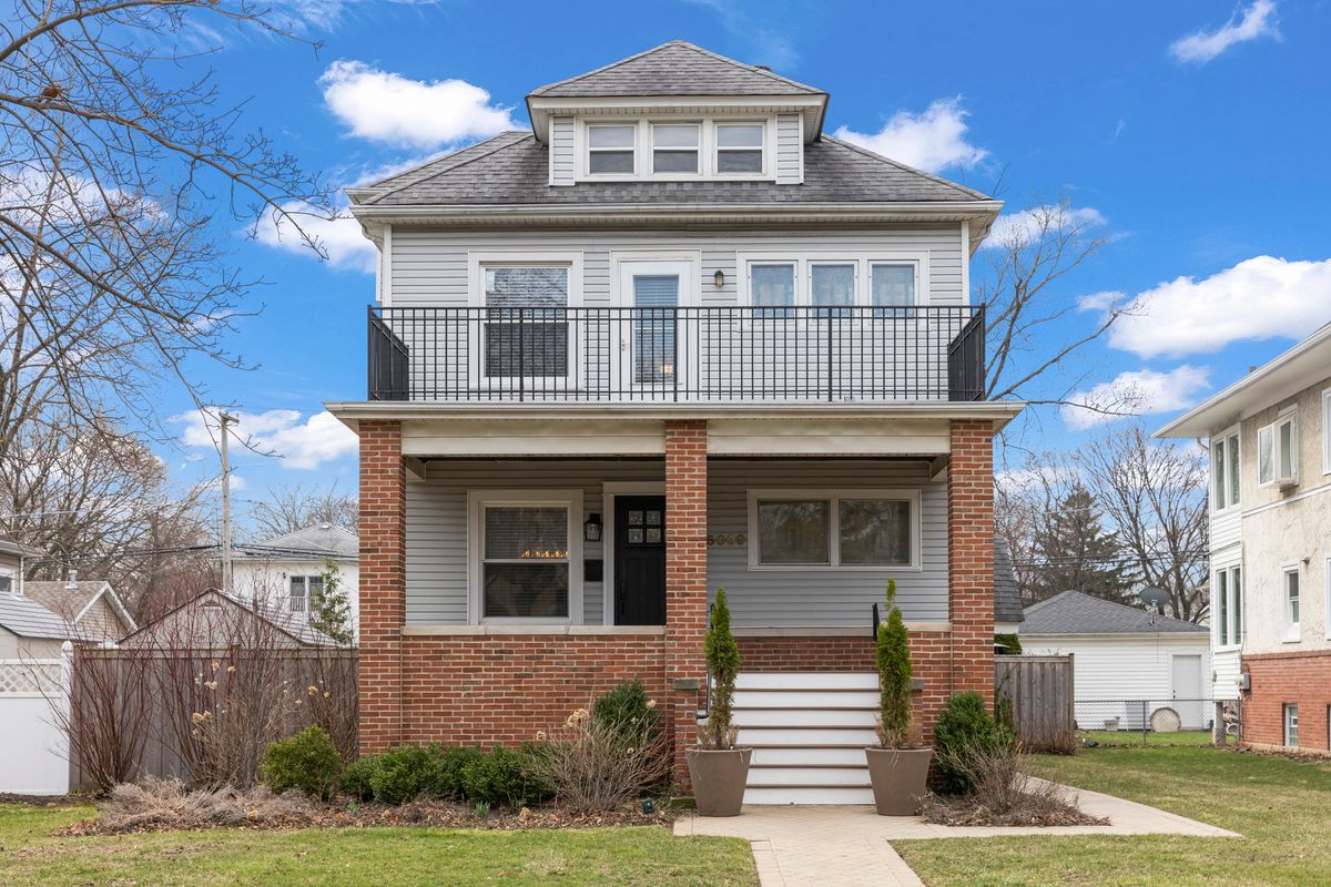 5009 Catalpa Avenue, Chicago, IL 60630