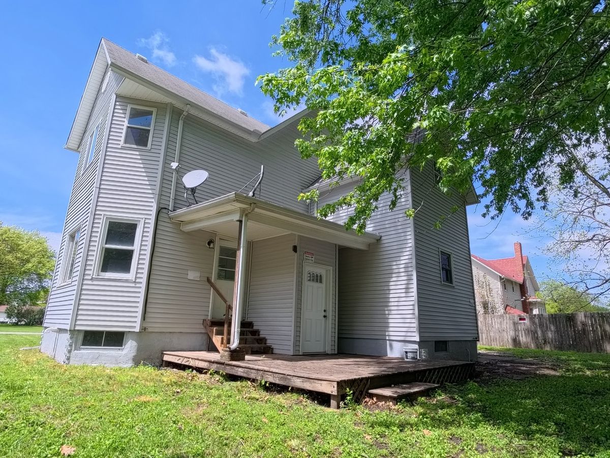 649 Indiana Avenue, Galesburg, IL 61401