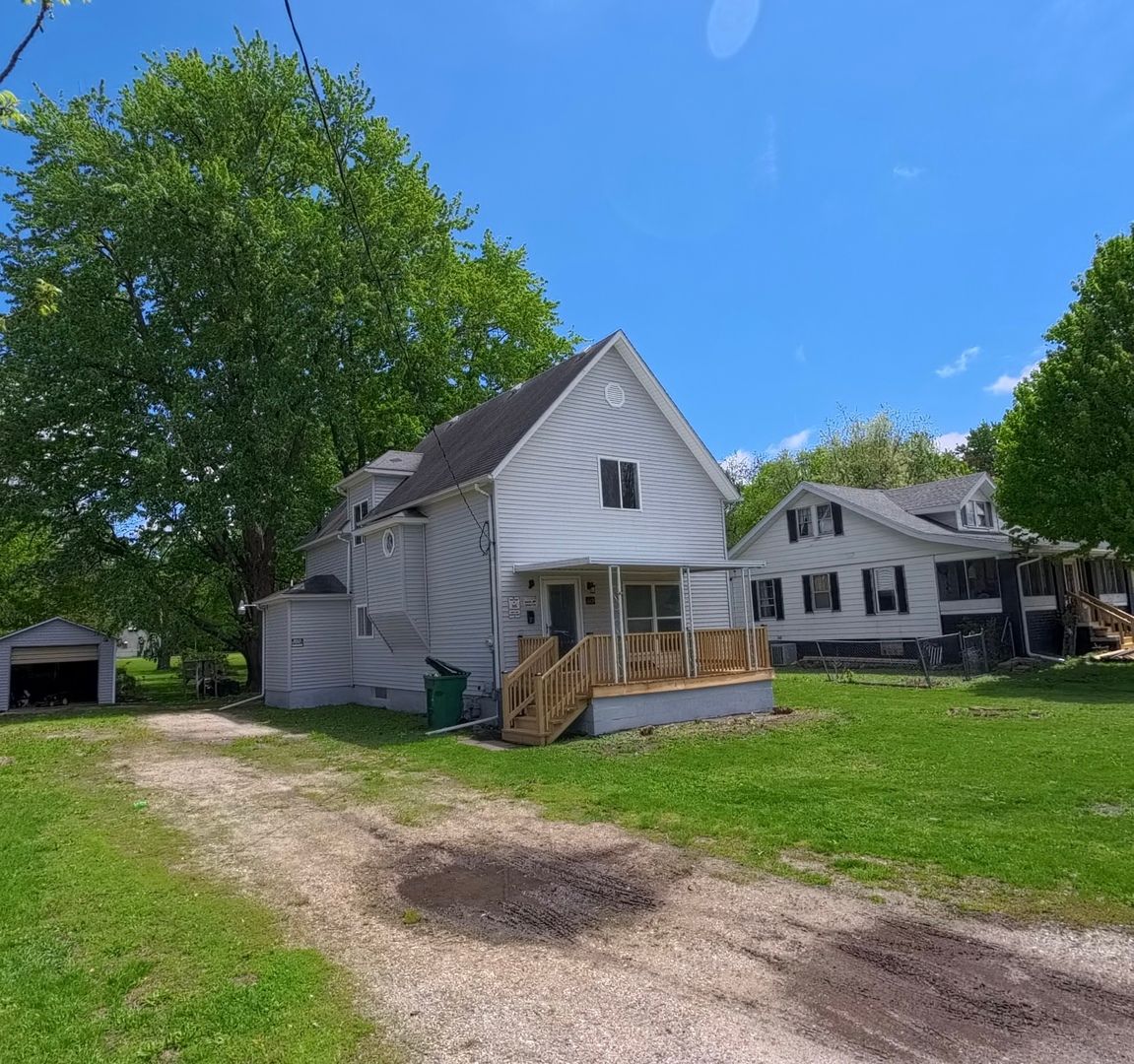 649 Indiana Avenue — Galesburg, IL 61401