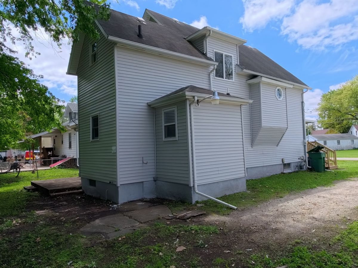 649 Indiana Avenue, Galesburg, IL 61401