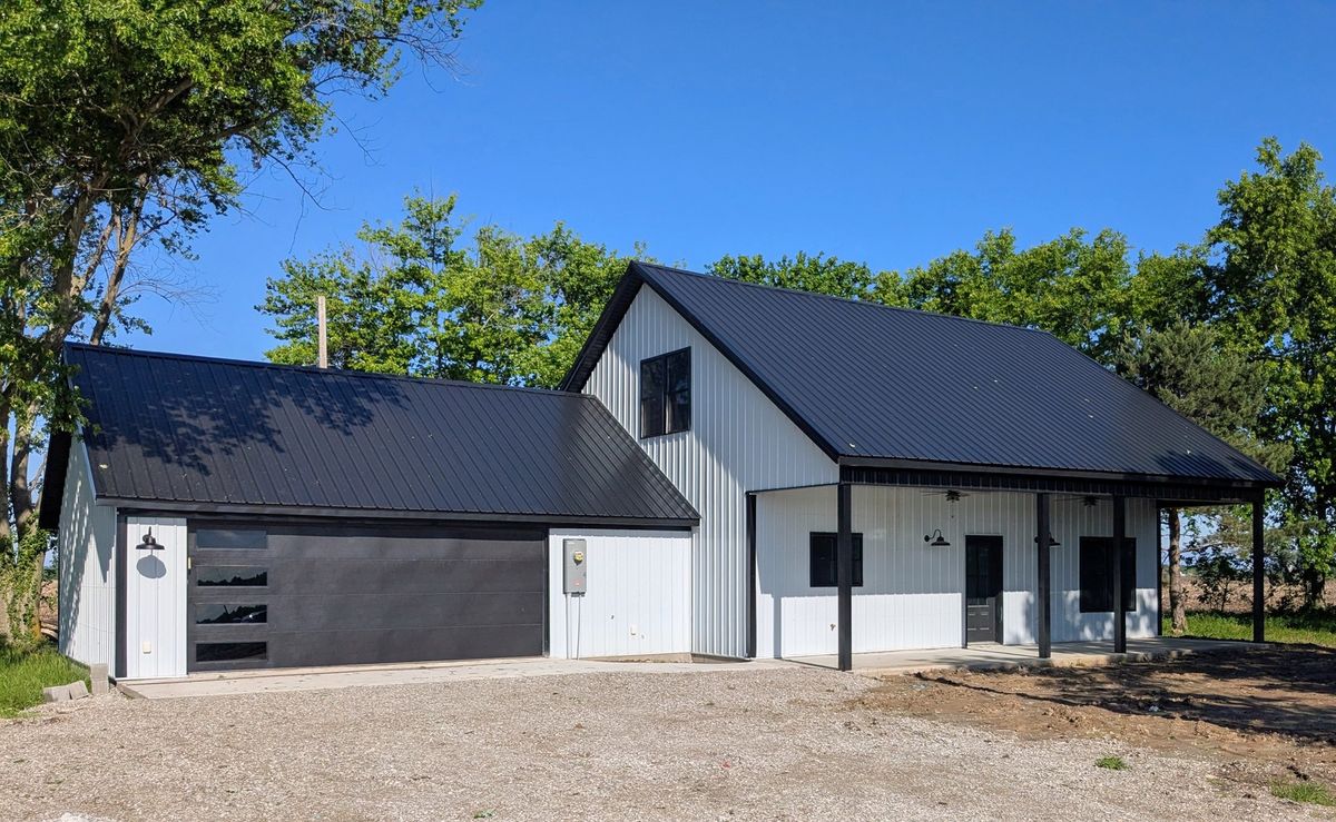 521 Dewolf Street, Odin, IL 62870
