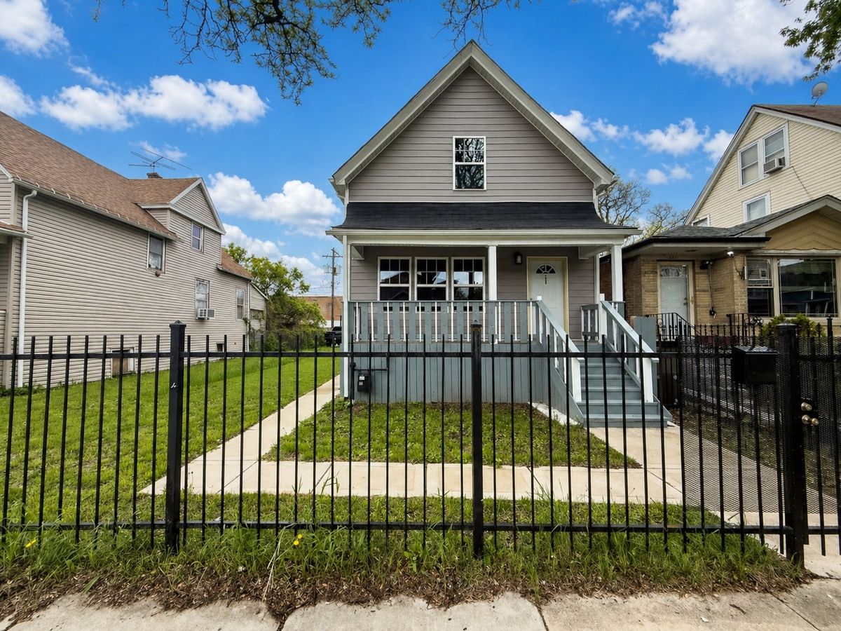 5415 RICE Street, Chicago, IL 60651