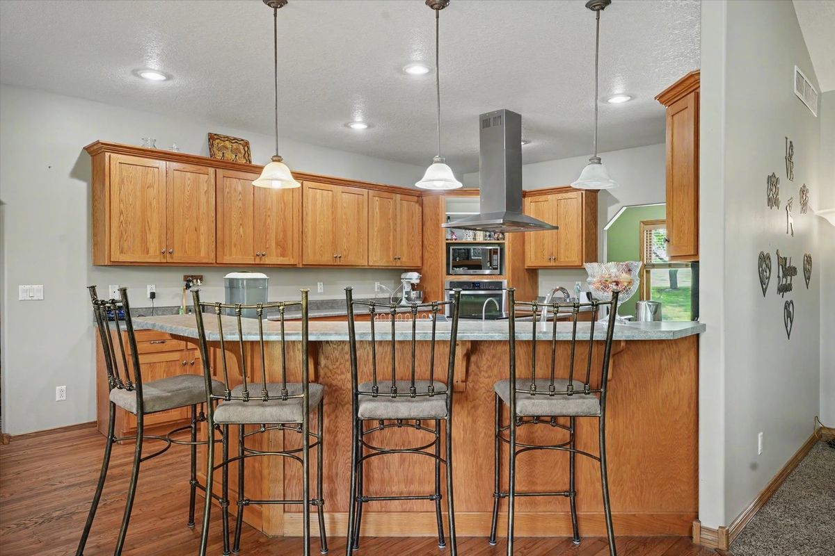 724 Hilvety Road, Moweaqua, IL 62550