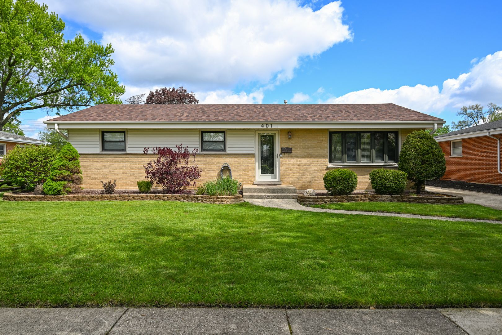 401 Forest Preserve Drive — Wood Dale, IL 60191