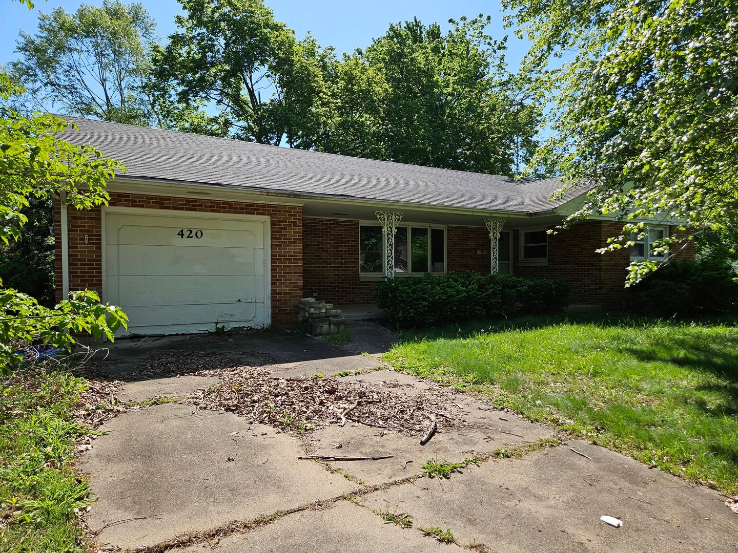 420 S Wood Street — Nashville, IL 62263