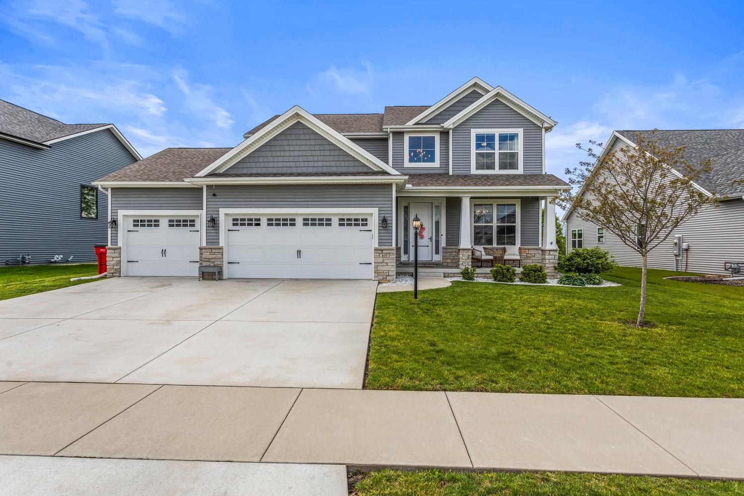 409 Harpers Ferry — Savoy, IL 61874