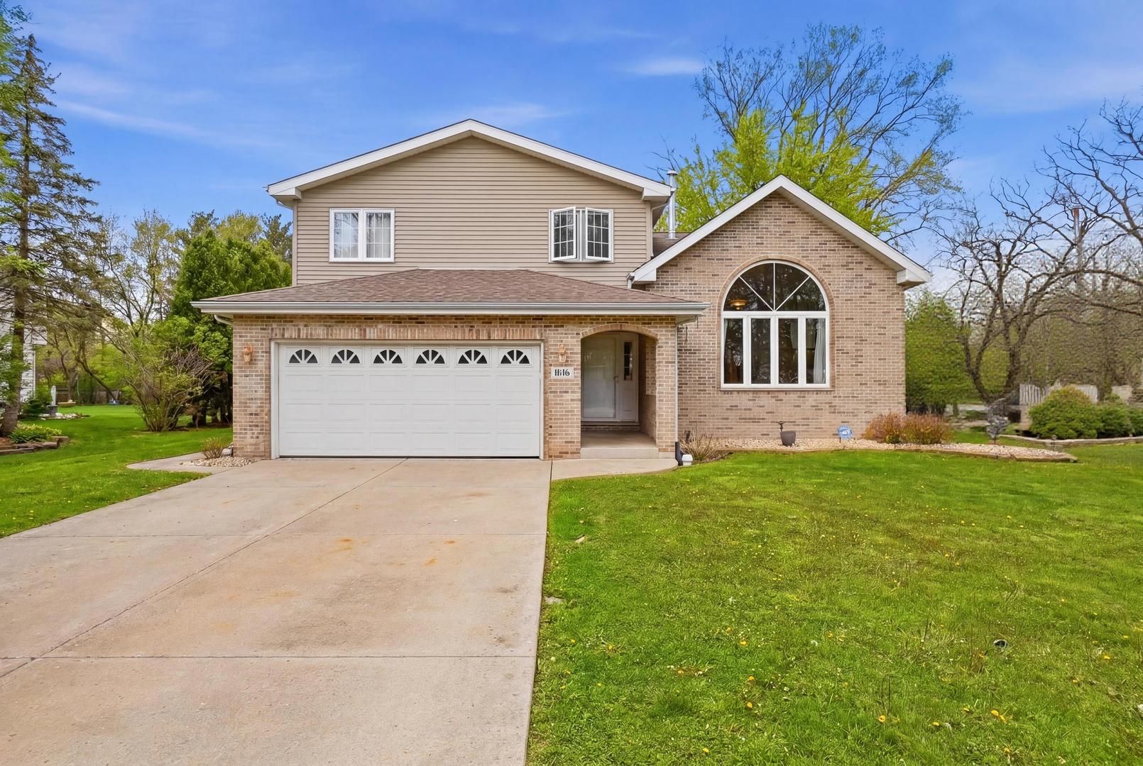 1016 174th Street — East Hazel Crest, IL 60429